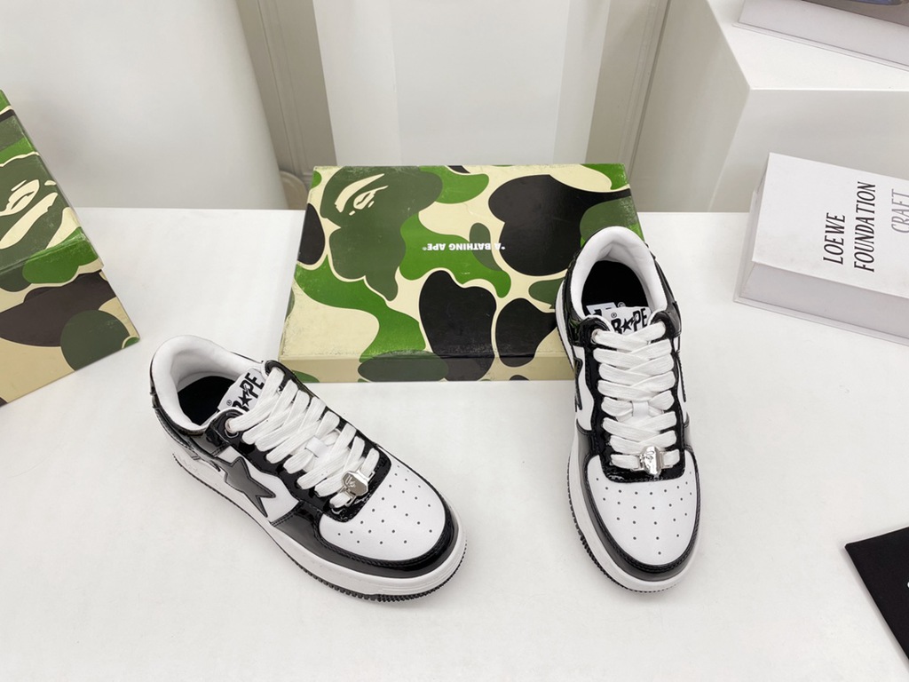 B*APE SNEAKERS
